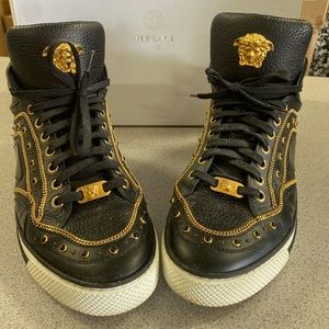 versace gold shoes
